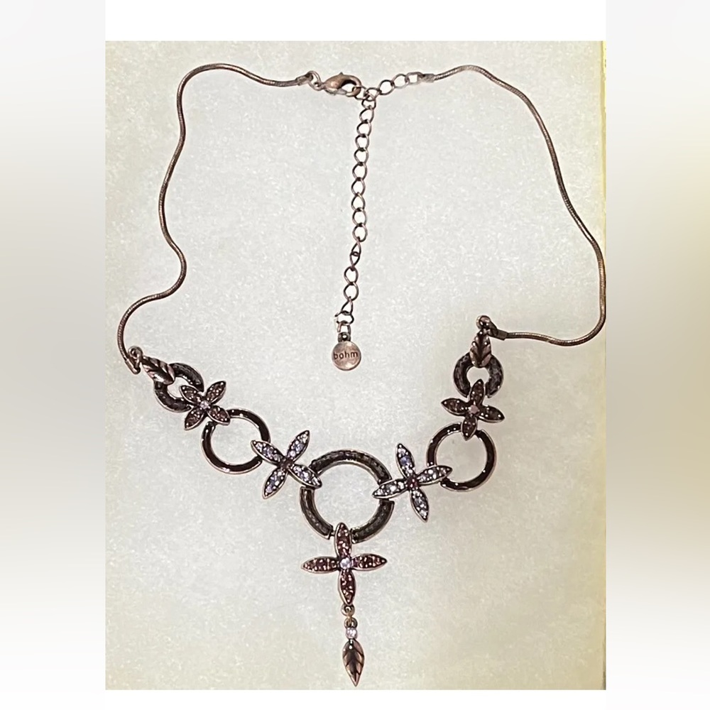 Vintage Catherine Bohm purple flower necklace 15-18 “